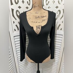 Capella Black V-Neck Bodysuit